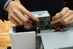 �n�[�h�f�B�X�N�����t���Ă���ʐ^