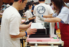 LCD�o�b�N�J�o�[�����t���Ă���ʐ^