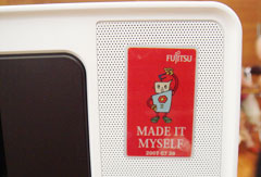 �X�e�b�J�[��\��t�����������p�\�R���̎ʐ^