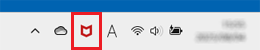タスク バーに「マカフィー」のアイコンが表示されている例