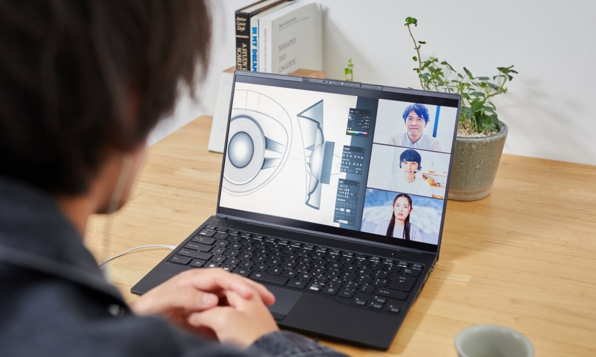 オンライン会議用ソフト等は多くのメモリ容量を必要とします